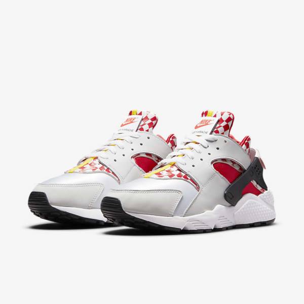 Nike Air Huarache Premium Liverpool F.C. Sneakers Herren Weiß Gelb Rot | NK586HRD