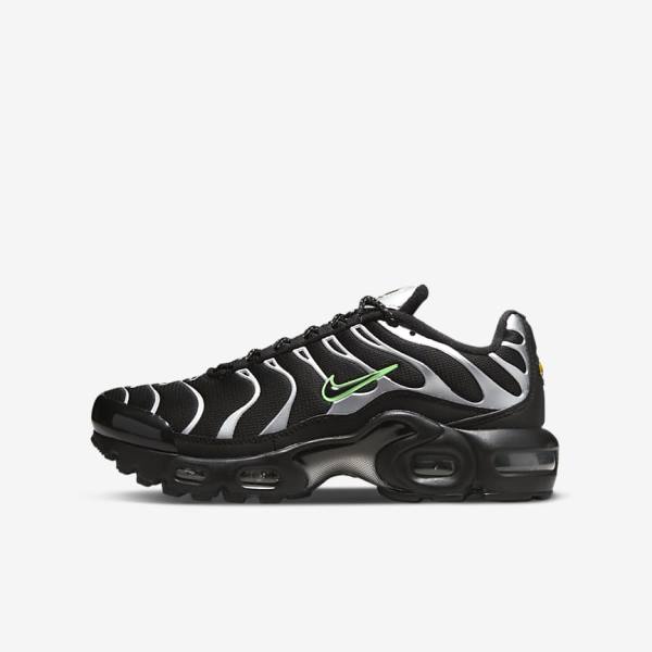 Nike Air Max Plus Older Sneakers Kinder Schwarz Grün Metal Silber Schwarz | NK503OVG