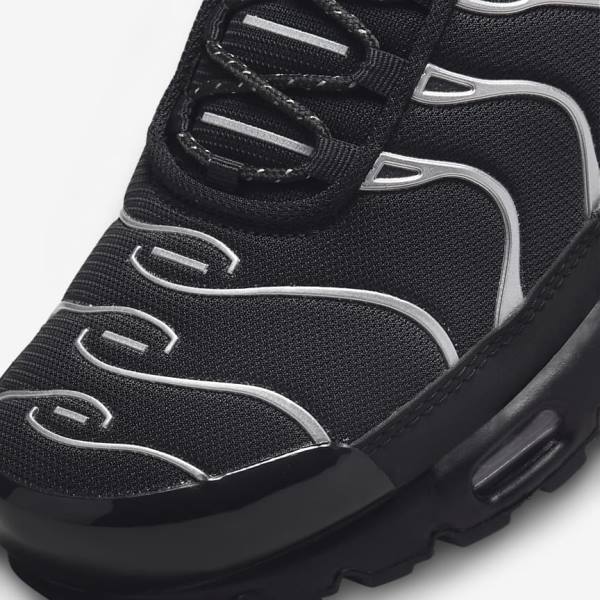 Nike Air Max Plus Sneakers Herren Schwarz Grün Metal Silber Schwarz | NK071JZO