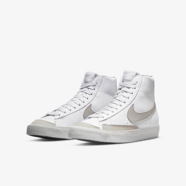 Nike Blazer Mid 77 SE Older Sneakers Kinder Weiß Hellbeige | NK014LQC