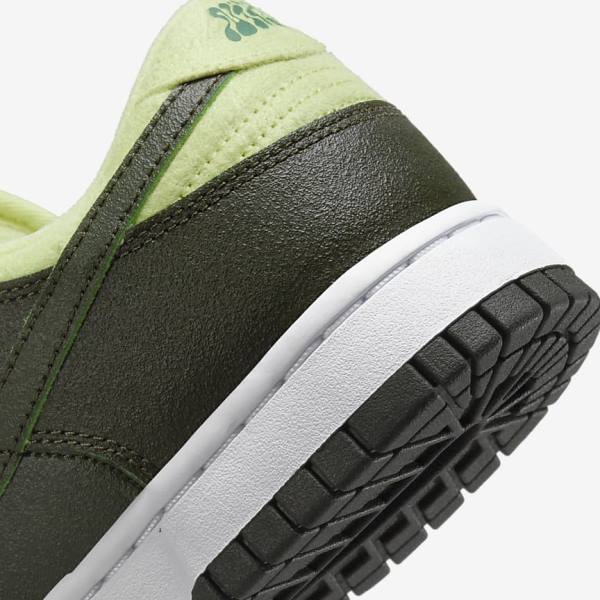 Nike Dunk Low LX Sneakers Damen Olivgrün Grün | NK079SJC