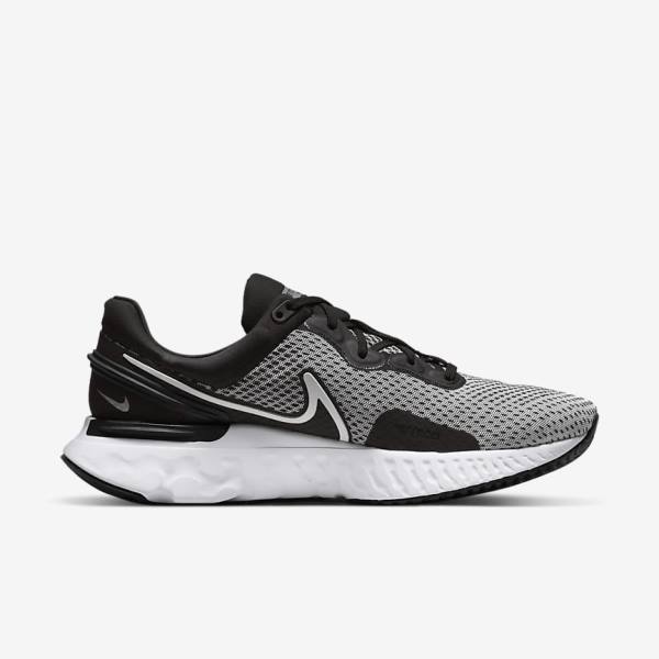 Nike React Miler 3 Straßen Laufschuhe Herren Weiß Schwarz Metal Silber | NK491RES