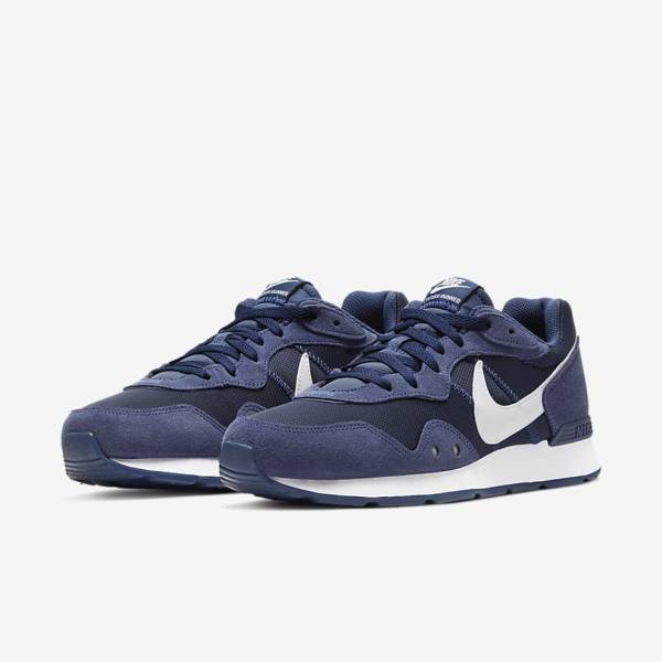 Nike Venture Runner Sneakers Herren Navy Navy Weiß | NK105XBP